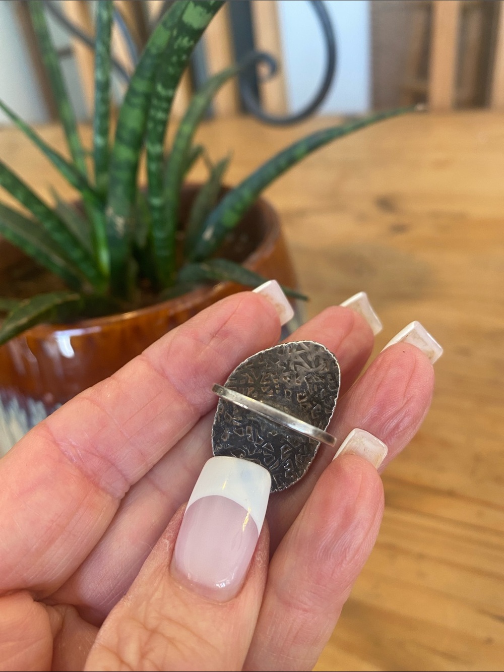 Handmade Bone Fossil Sterling Silver Ring - Picture 4 of 7